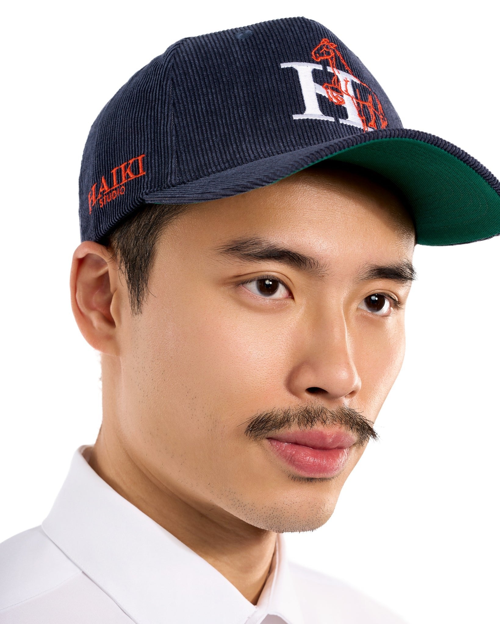 Corduroy Snapback - haiki.studio Corduroy Snapback - haiki.studio